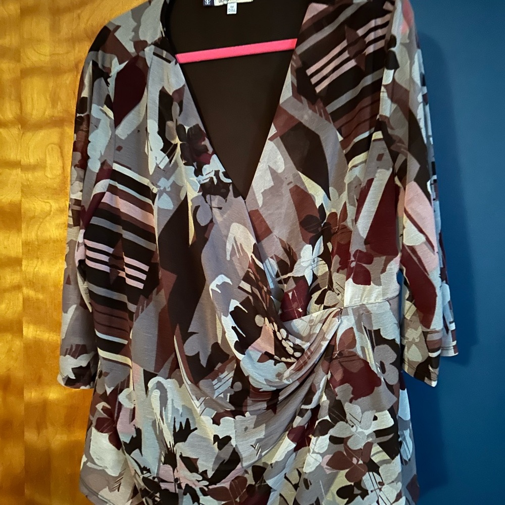 Jennifer Lopez Multicolor Abstract Blouse plus size
